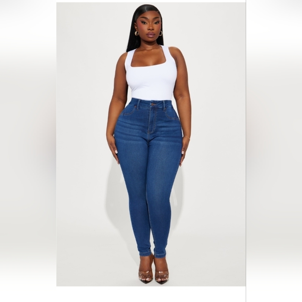 Fashion Nova Can't Deny You Sculpting Skinny Jeans - Dark Wash Size 14 (EUC)